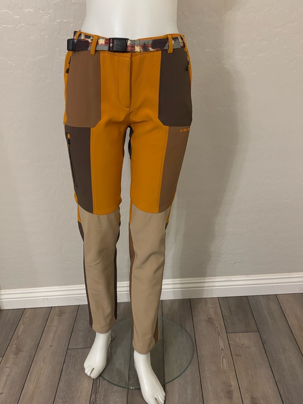 Aimutu Color Blocked Women’s Outdoor Hiking Trail Pants Small